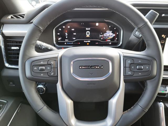2025 GMC Sierra 2500HD 4WD Crew Cab Standard Bed Denali