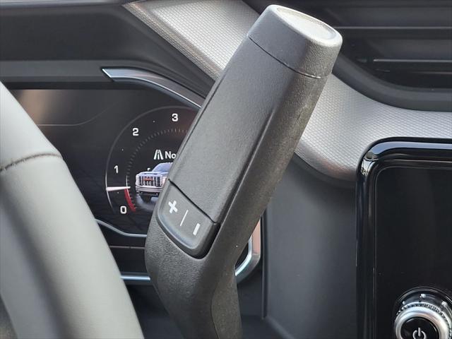 2025 GMC Sierra 2500HD 4WD Crew Cab Standard Bed Denali
