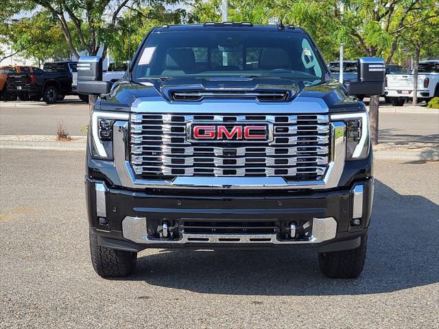 2025 GMC Sierra 2500HD 4WD Crew Cab Standard Bed Denali