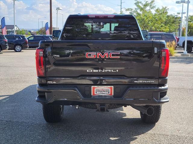 2025 GMC Sierra 2500HD 4WD Crew Cab Standard Bed Denali