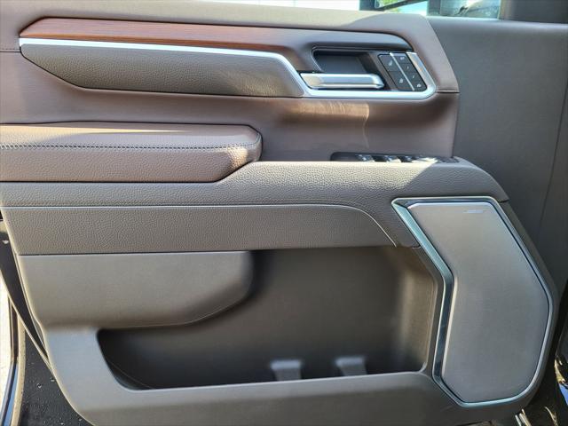 2025 GMC Sierra 3500HD 4WD Crew Cab Standard Bed Denali