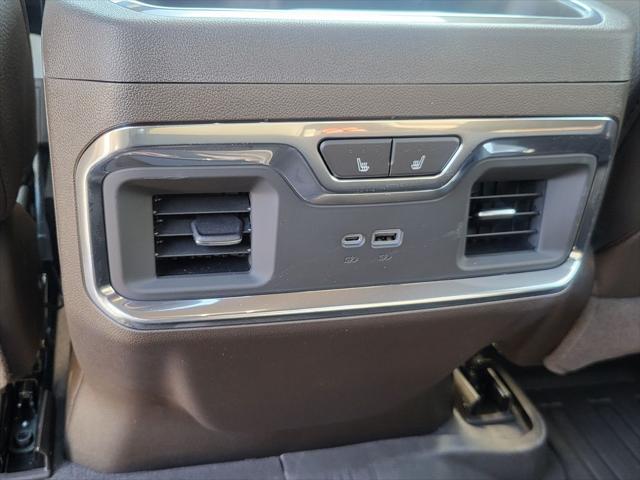 2025 GMC Sierra 3500HD 4WD Crew Cab Standard Bed Denali