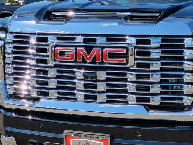 2025 GMC Sierra 3500HD 4WD Crew Cab Standard Bed Denali