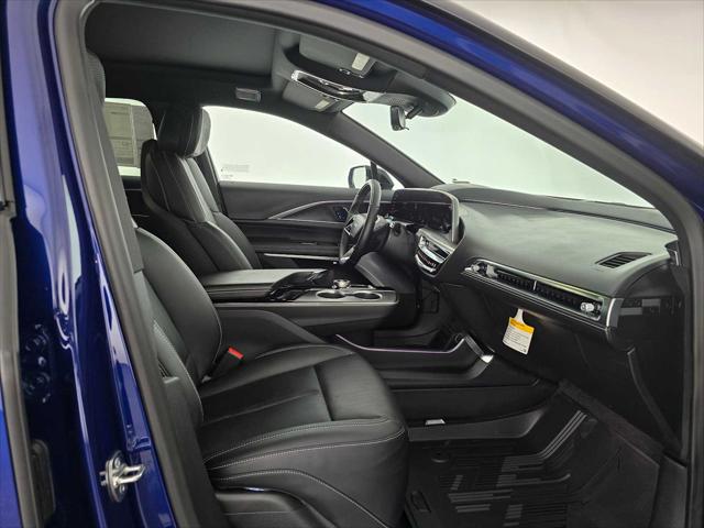 2026 Cadillac iQ V-Series w/1SV