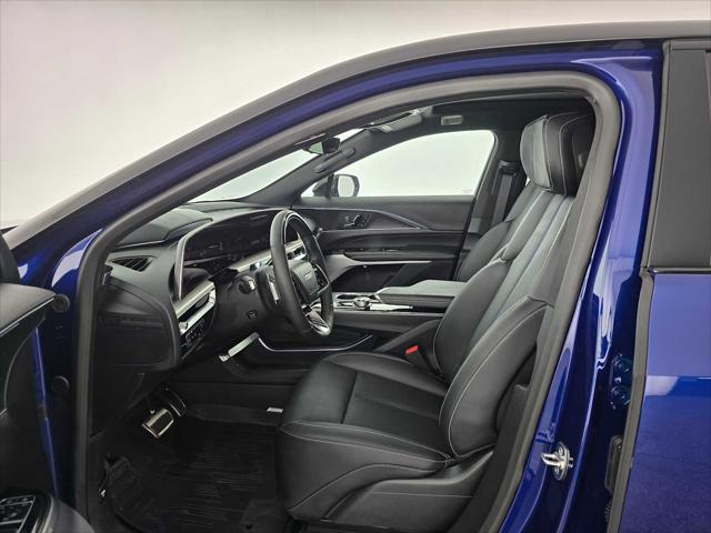 2026 Cadillac iQ V-Series w/1SV
