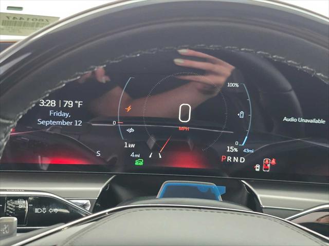 2026 Cadillac iQ V-Series w/1SV