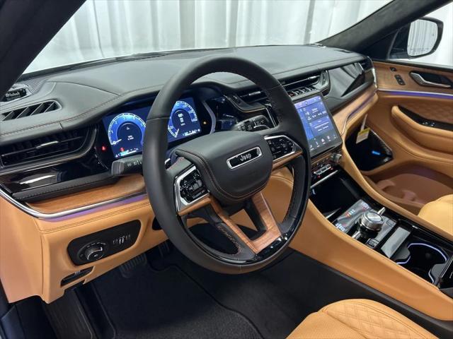 2025 Jeep Grand Cherokee GRAND CHEROKEE L SUMMIT RESERVE 4X4