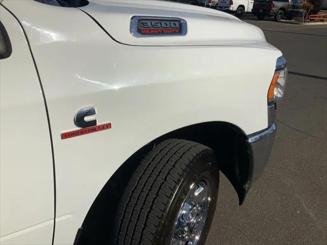2024 Ram 3500 Tradesman Crew Cab 4x4 8' Box