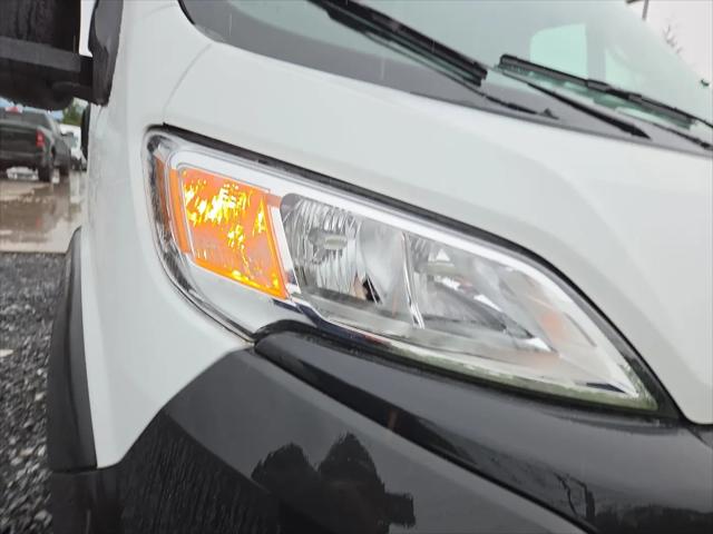 2025 Ram ProMaster 2500 Cargo Van Tradesman High Roof 136" WB w/Pass Seat
