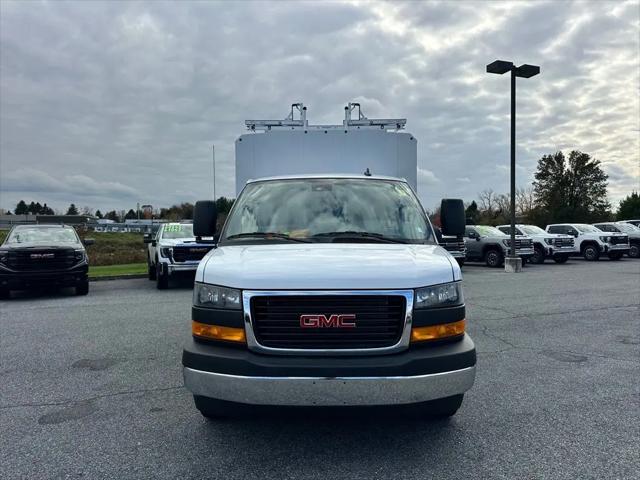 2025 GMC Savana Cutaway Work Van