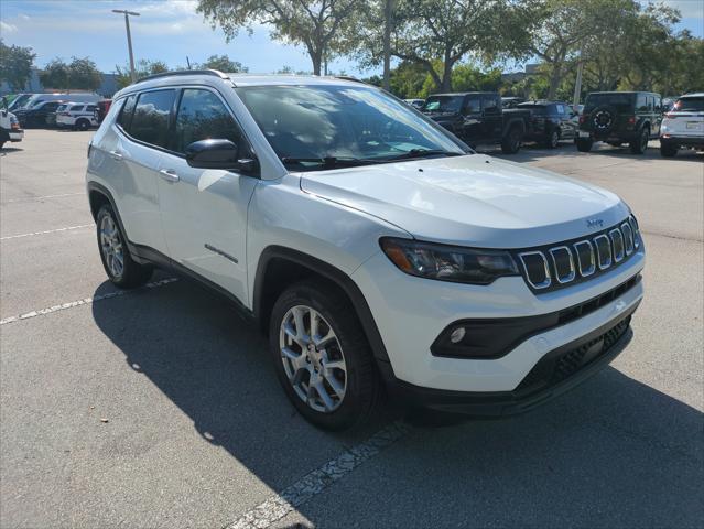 2022 Jeep Compass Latitude Lux 4x4