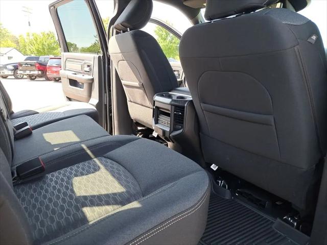 2026 Ram 2500 Big Horn Crew Cab 4x2 6'4" Box