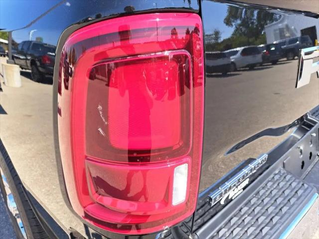 2026 Ram 2500 Big Horn Crew Cab 4x2 6'4" Box