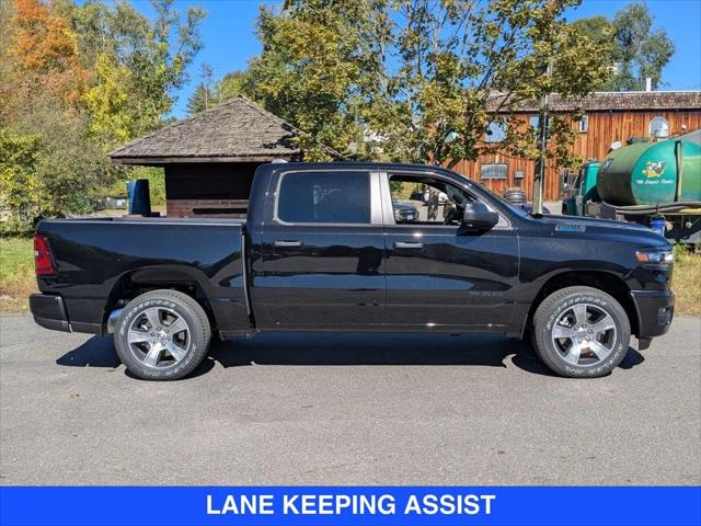 2025 Ram 1500 Tradesman Crew Cab 4x4 5'7" Box