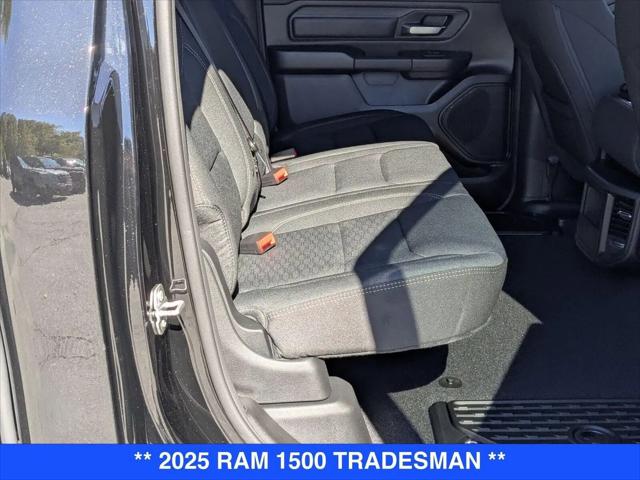 2025 Ram 1500 Tradesman Crew Cab 4x4 5'7" Box