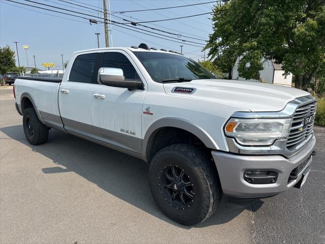 2020 RAM 2500 Laramie Crew Cab 4X4 8 Box