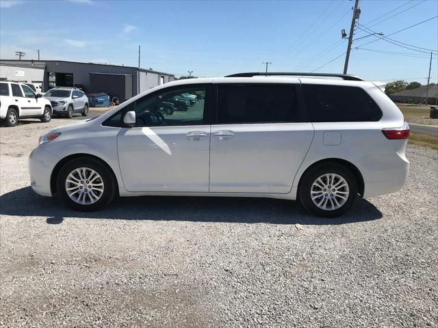 2017 Toyota Sienna Limited 7 Passenger