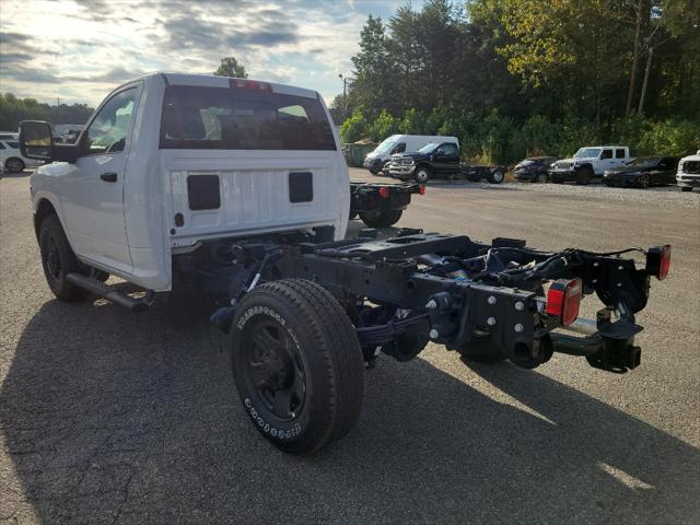 2025 RAM 3500 Tradesman Regular Cab 4x2 8 Box
