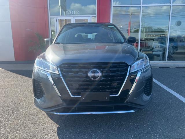 2024 Nissan Kicks S Xtronic CVT