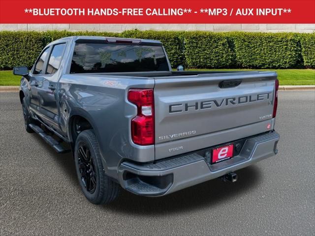 2023 Chevrolet Silverado 1500 4WD Crew Cab Short Bed Custom