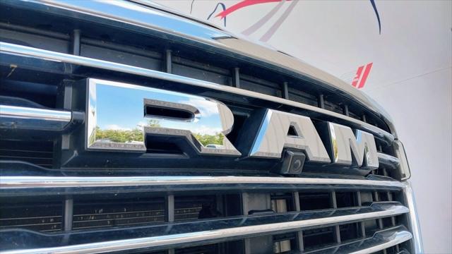 2025 RAM 1500 Laramie Crew Cab 4x4 57 Box