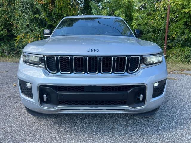 2022 Jeep Grand Cherokee Overland 4x4 2022 Jeep Grand Cherokee Overland 4x4