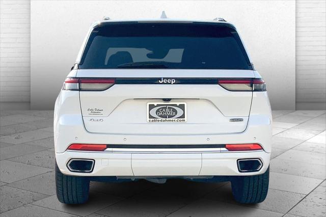 2022 Jeep Grand Cherokee Overland 4x4 2022 Jeep Grand Cherokee Overland 4x4