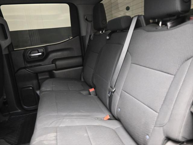 2020 Chevrolet Silverado 1500 2WD Crew Cab Short Bed Custom