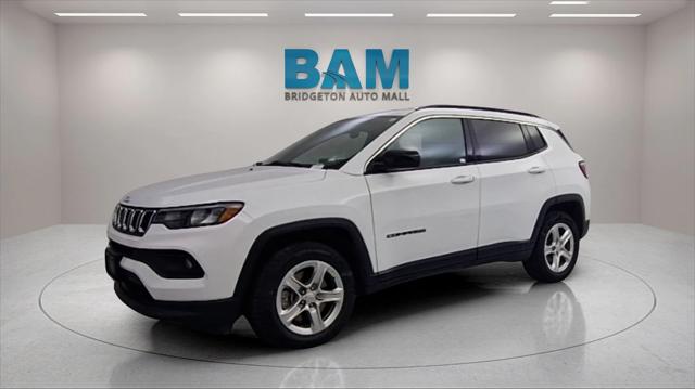 2024 Jeep Compass Latitude 4x4 2024 Jeep Compass Latitude 4x4