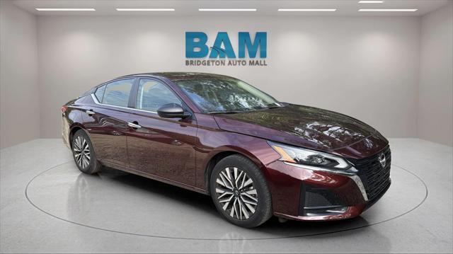 2024 Nissan Altima SV FWD