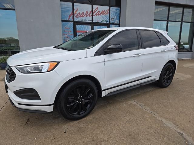 2022 Ford Edge SE