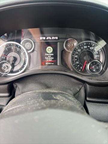 2020 RAM 1500 Big Horn Crew Cab 4x4 57 Box