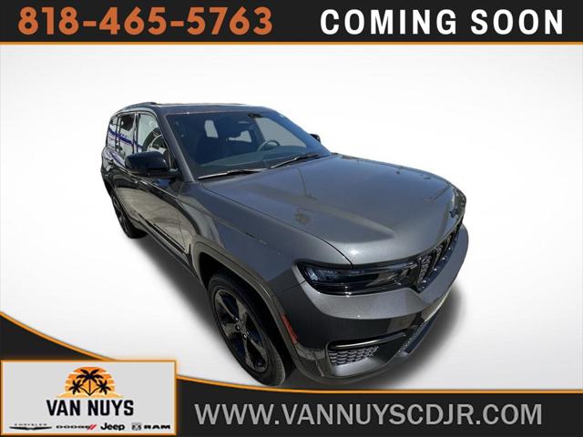 2023 Jeep Grand Cherokee Altitude 4x2