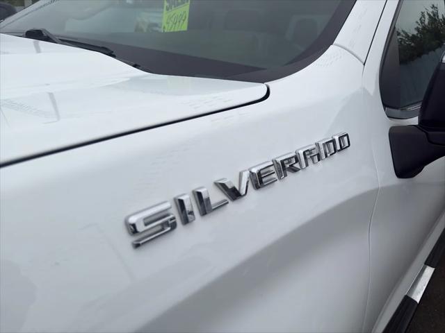2023 Chevrolet Silverado 1500 4WD Crew Cab Short Bed LTZ