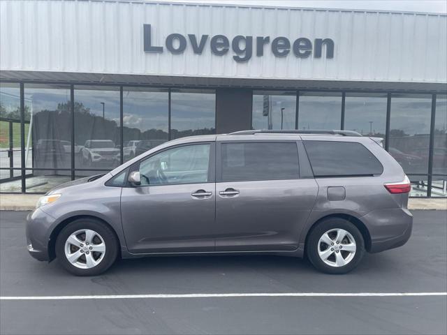 2015 Toyota Sienna LE 8 Passenger 2015 Toyota Sienna LE 8 Passenger