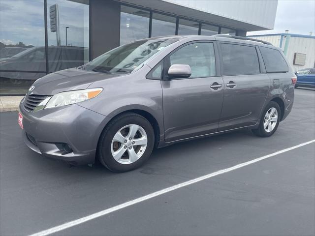2015 Toyota Sienna LE 8 Passenger 2015 Toyota Sienna LE 8 Passenger