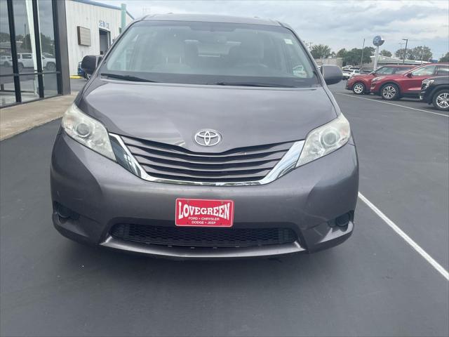 2015 Toyota Sienna LE 8 Passenger 2015 Toyota Sienna LE 8 Passenger