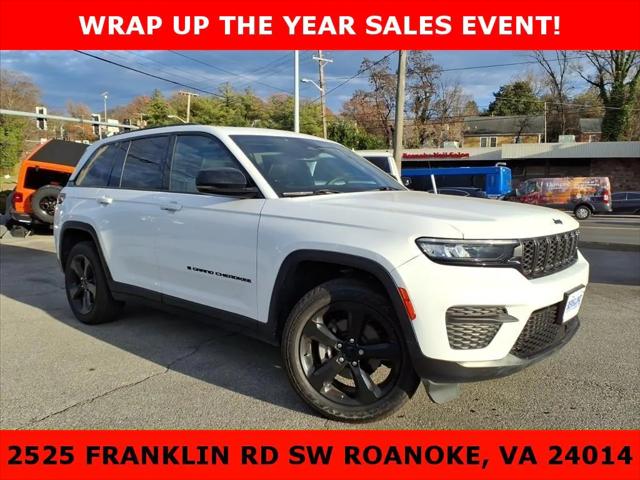 2023 Jeep Grand Cherokee Altitude 4x4 2023 Jeep Grand Cherokee Altitude 4x4