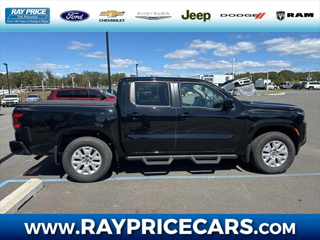 2022 Nissan Frontier Crew Cab SV 4x4