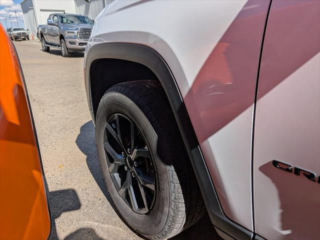 2024 Jeep Grand Cherokee L Altitude 4x4 2024 Jeep Grand Cherokee L Altitude 4x4