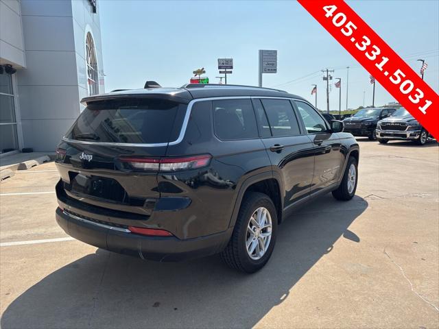 2023 Jeep Grand Cherokee L Laredo 4x2