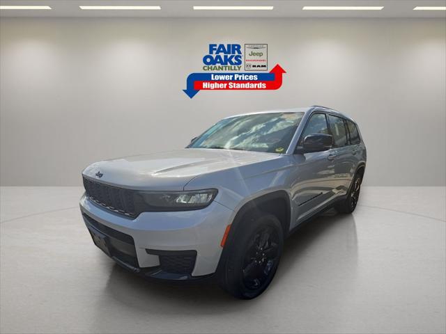 2022 Jeep Grand Cherokee L Altitude 4x4