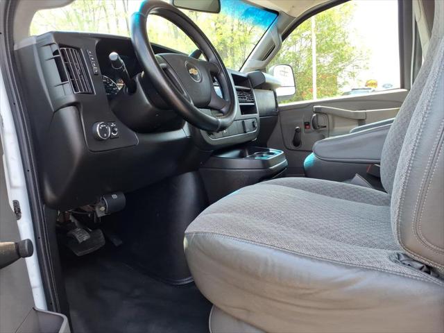 2018 Chevrolet Express Cutaway Work Van