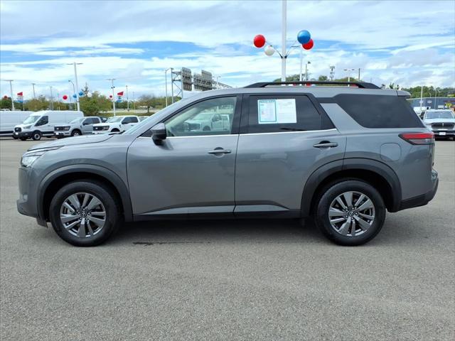 2025 Nissan Pathfinder SV 4WD