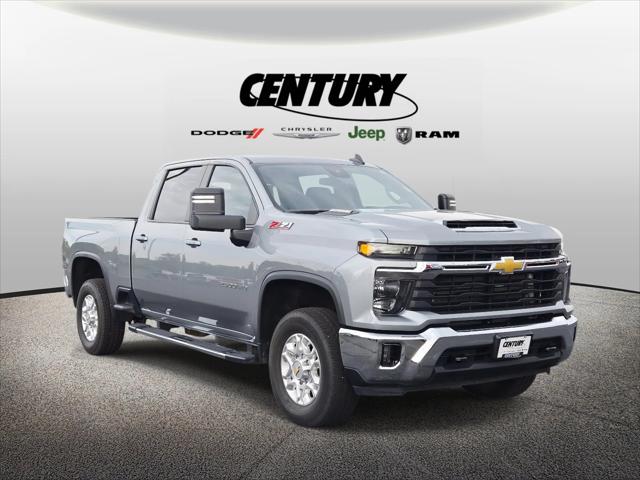 2024 Chevrolet Silverado 2500HD 4WD Crew Cab Standard Bed LT