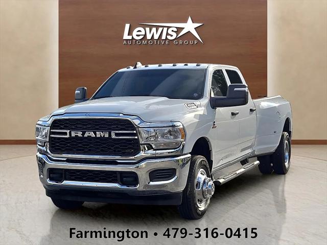 2024 RAM 3500 Tradesman Crew Cab 4x4 8 Box 2024 RAM 3500 Tradesman Crew Cab 4x4 8 Box