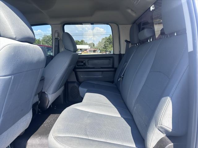 2018 RAM 2500 Tradesman Crew Cab 4x4 64 Box