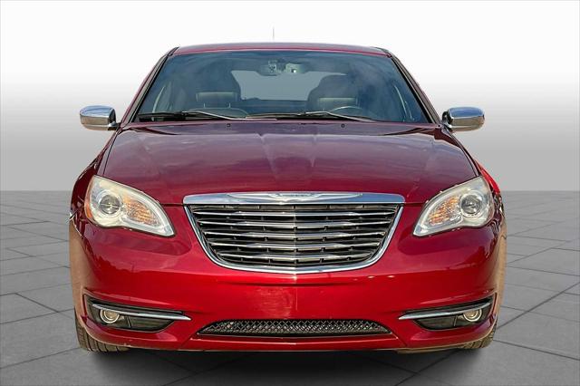 2011 Chrysler 200 Limited