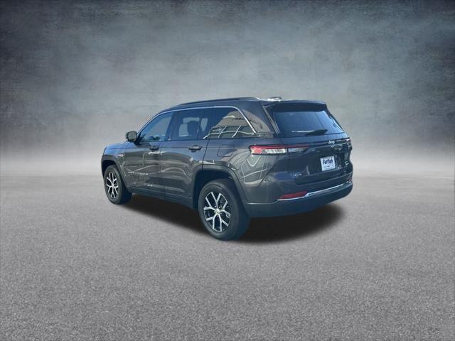 2025 Jeep Grand Cherokee Limited 4x4 2025 Jeep Grand Cherokee Limited 4x4