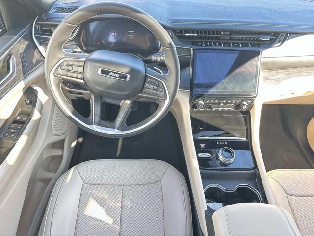 2025 Jeep Grand Cherokee L Limited 4x4